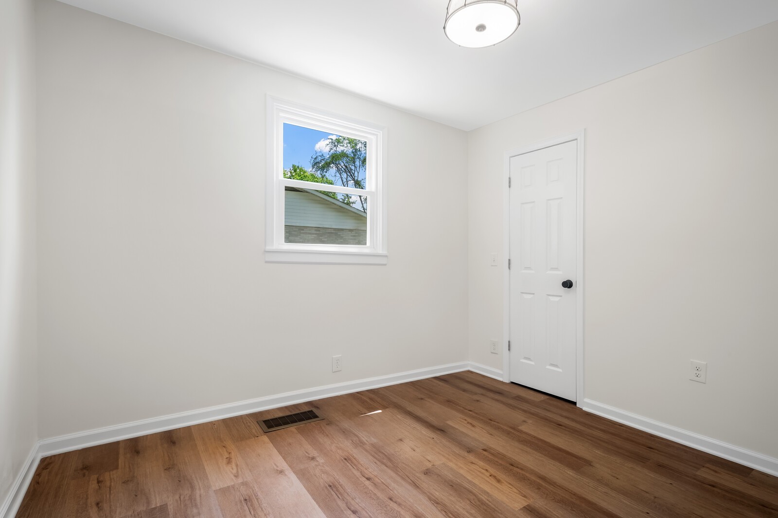 99 Gallaher St
