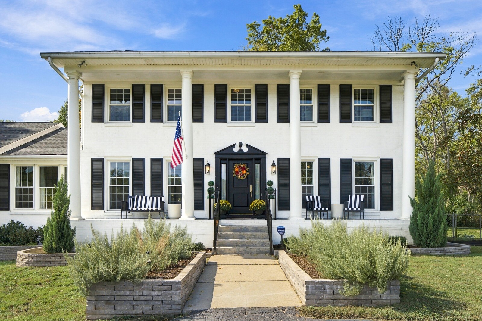 901 N Summerfield Dr