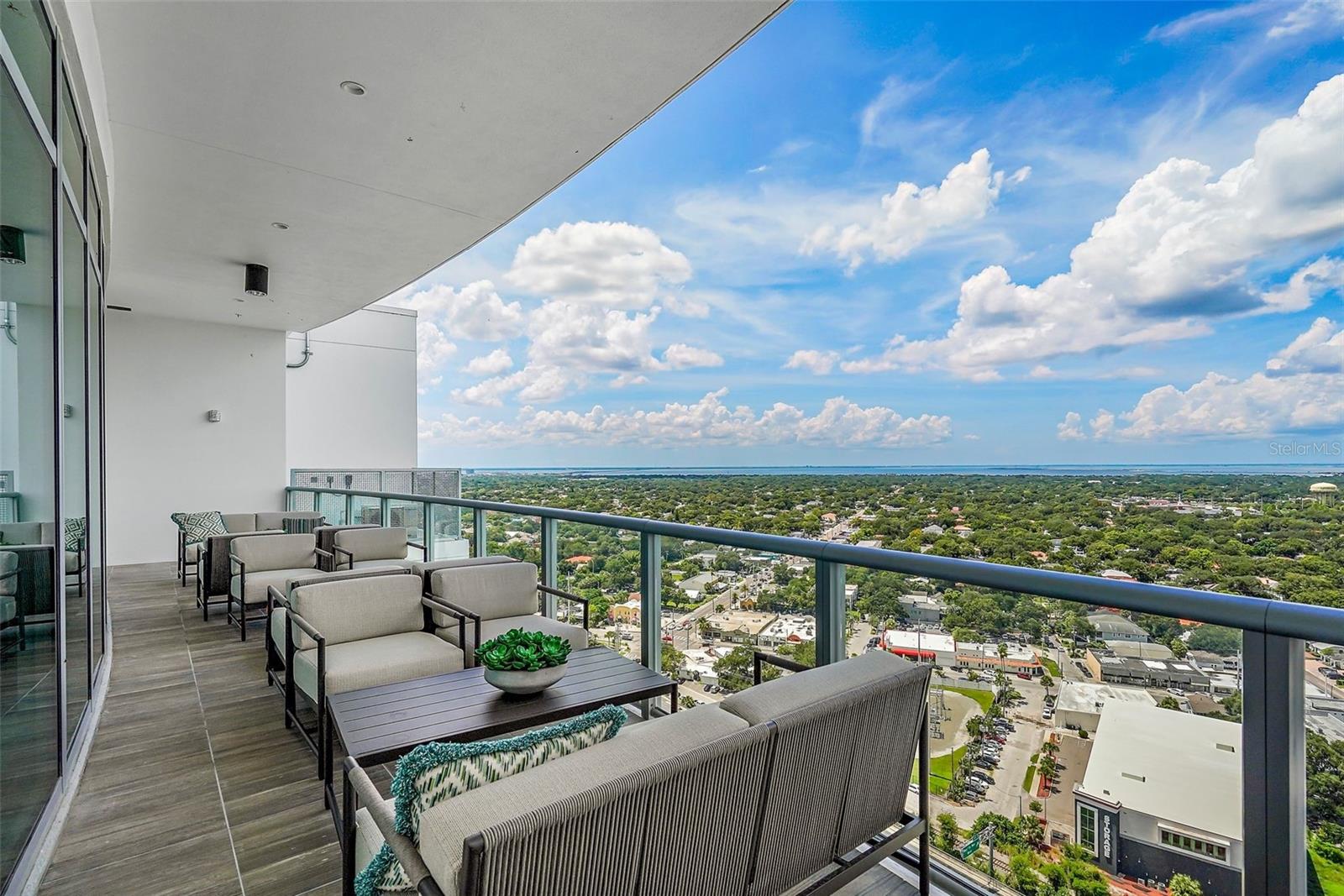 2910 W BARCELONA ST #1001