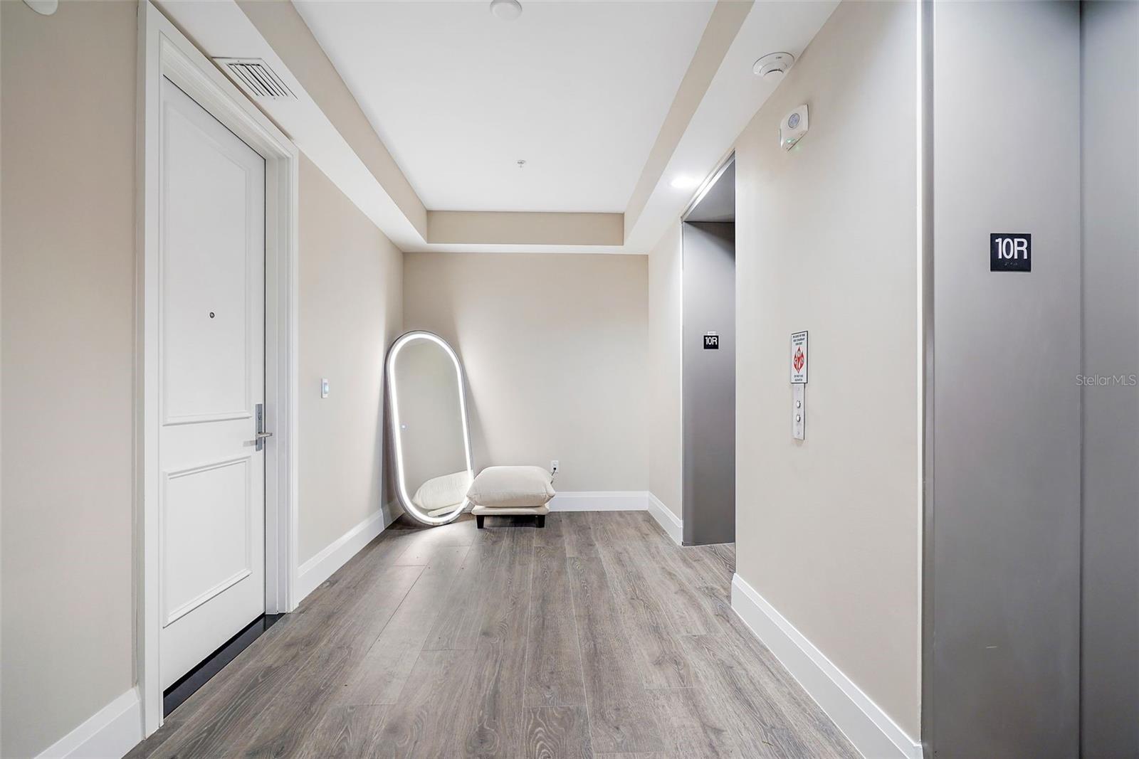 2910 W BARCELONA ST #1001