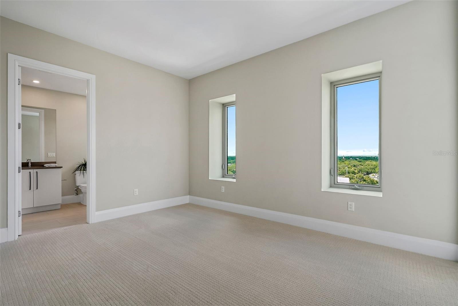 2910 W BARCELONA ST #1001