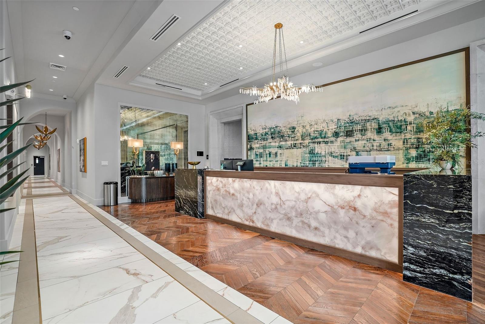 2910 W BARCELONA ST #1001