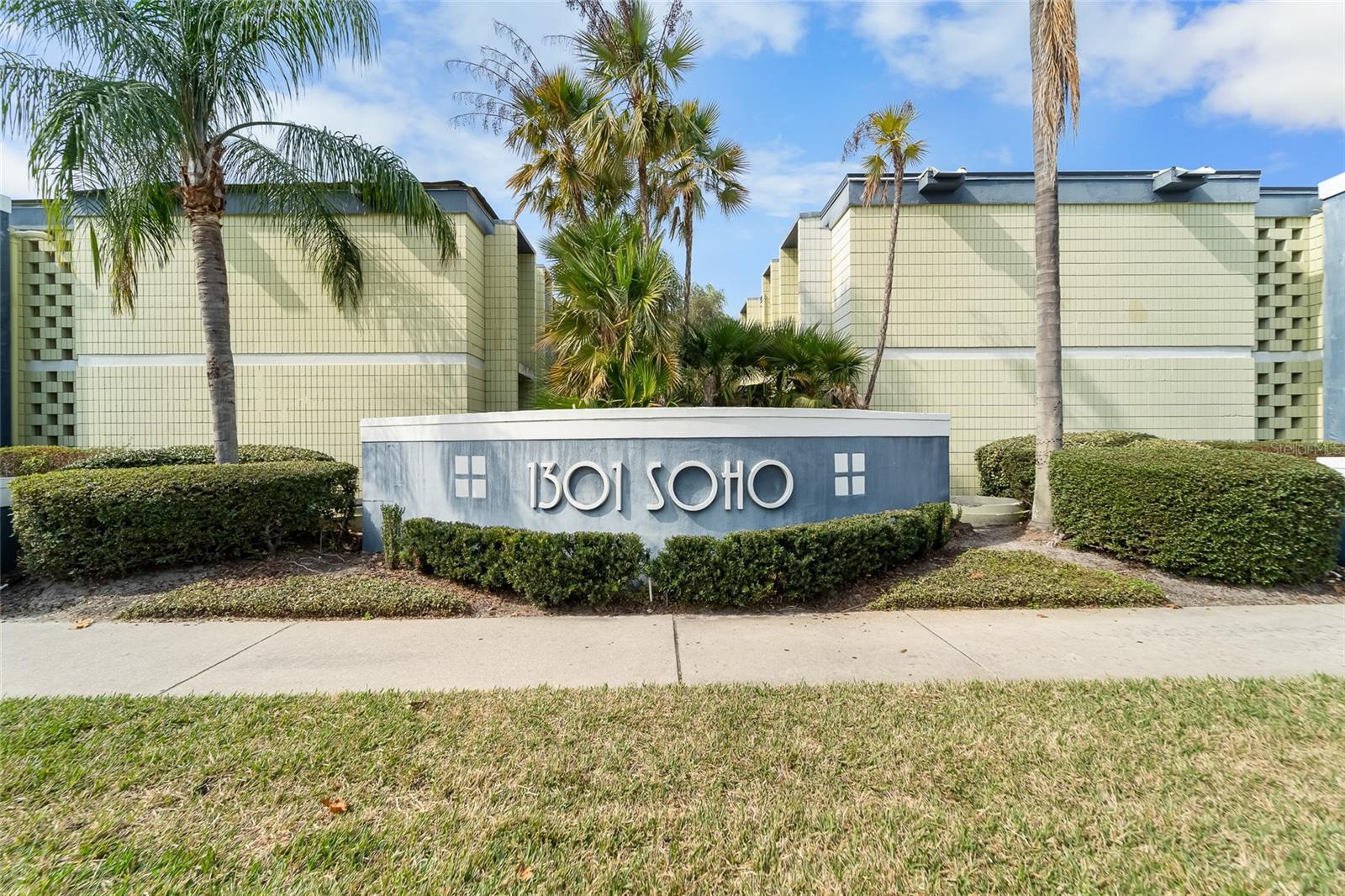 1301 S HOWARD AVE #C10