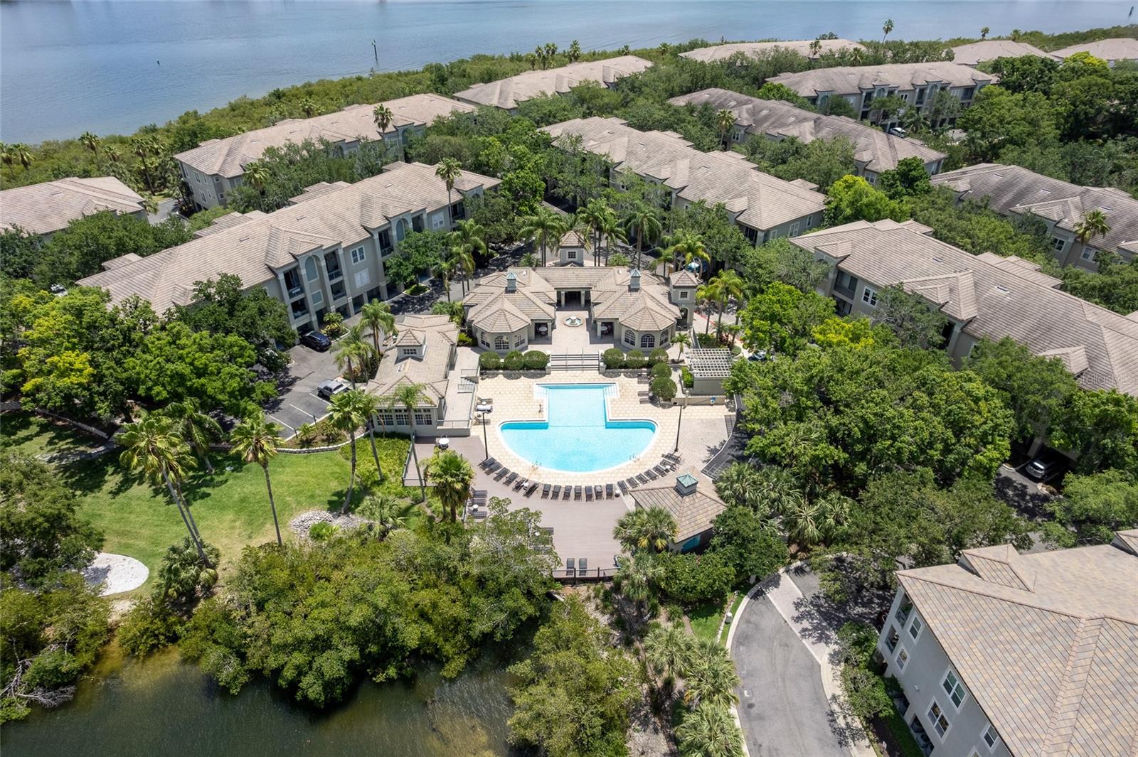 736 CORAL REEF DR