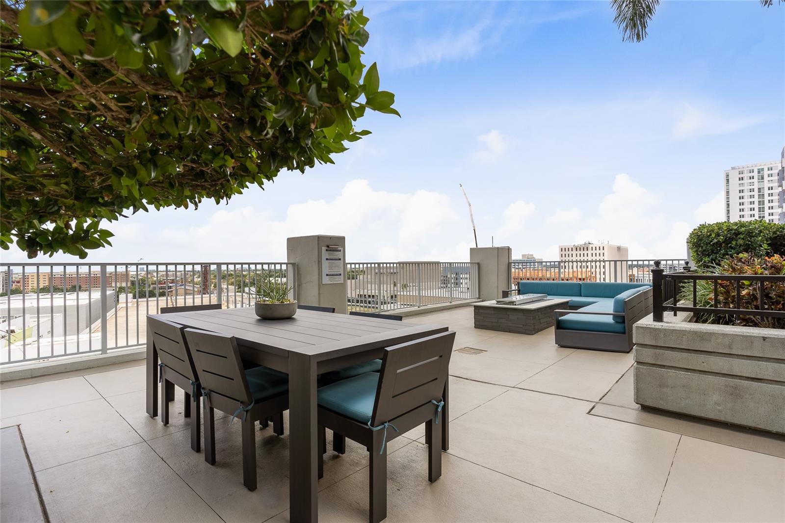 777 N ASHLEY DR #2312