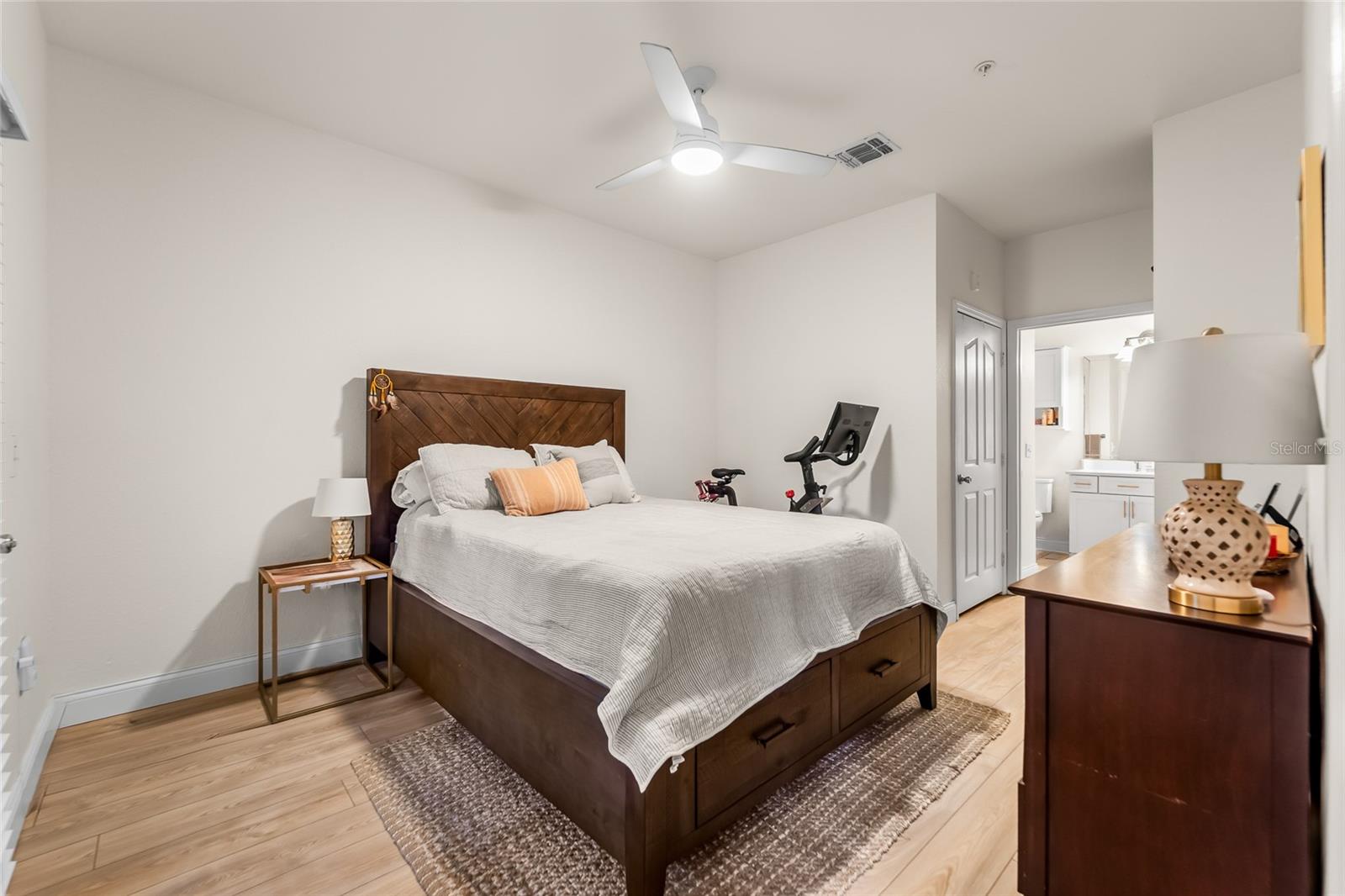 5000 CULBREATH KEY WAY #1-118