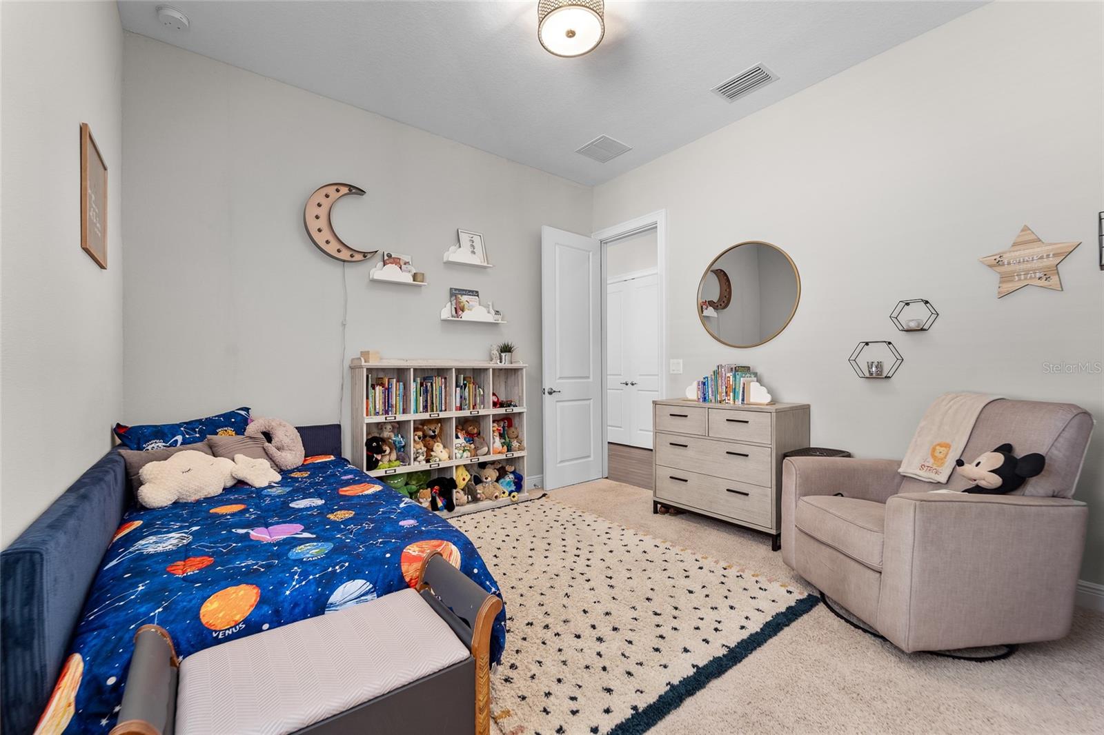 3108 W PALMIRA AVE