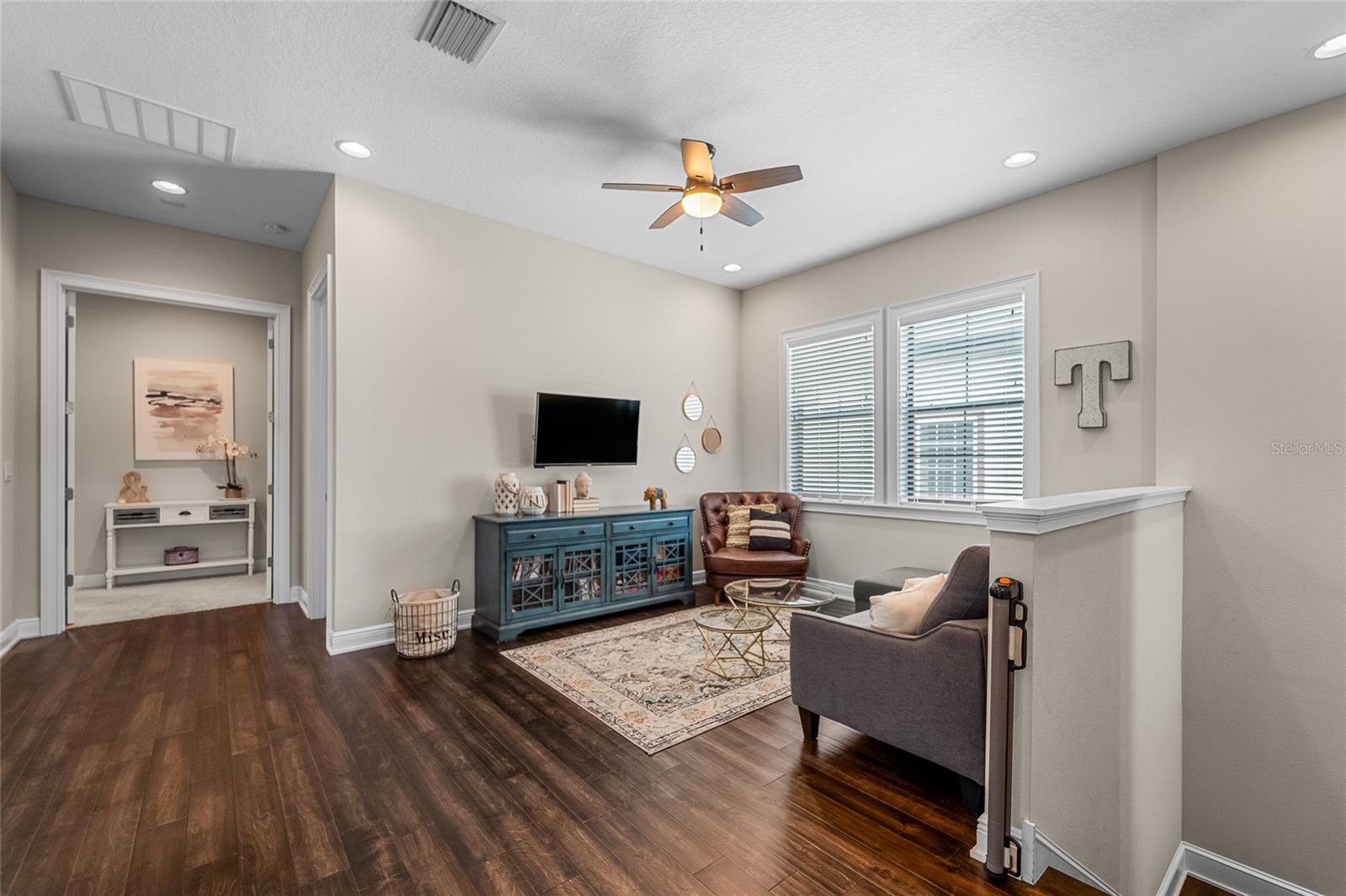 3108 W PALMIRA AVE