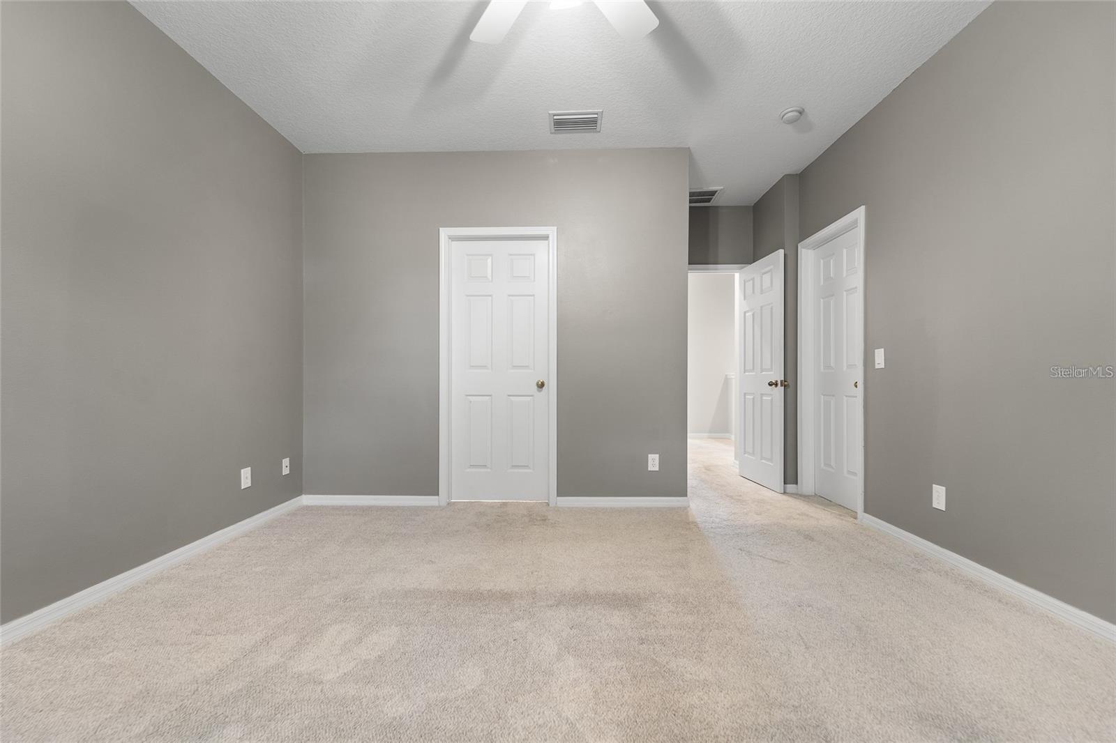 4425 AMBERLY OAKS CT