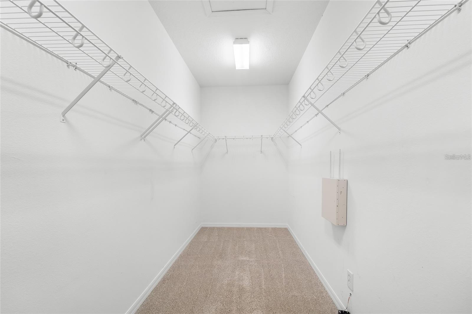 4425 AMBERLY OAKS CT