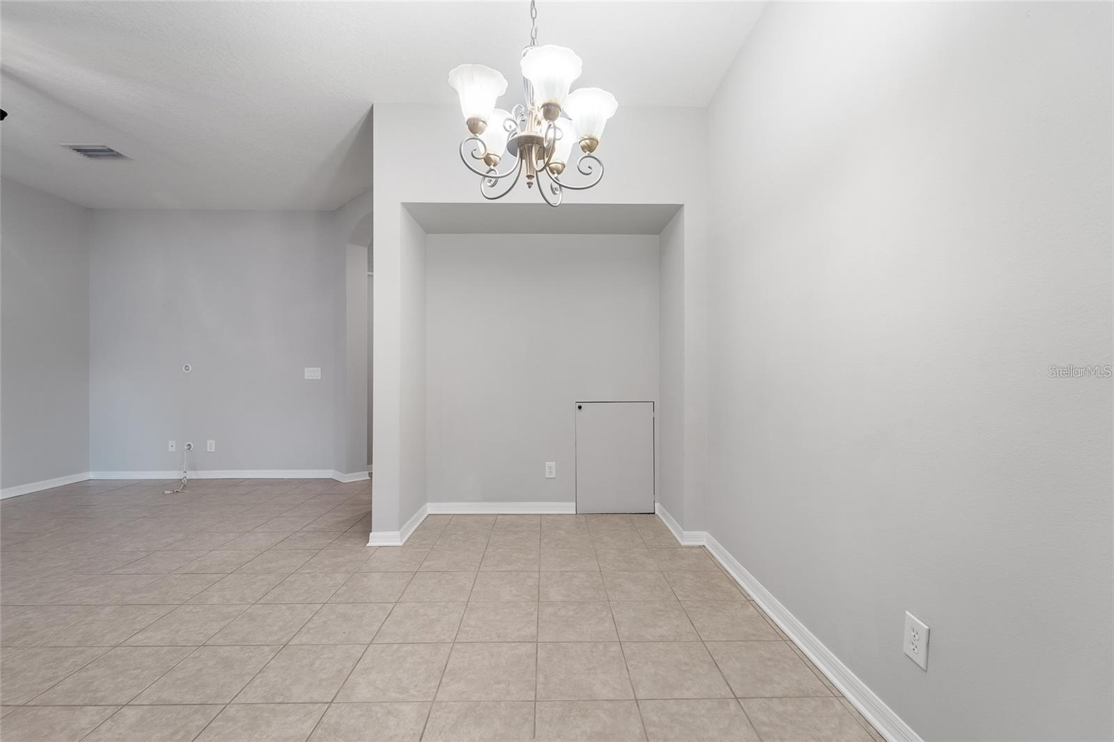 4425 AMBERLY OAKS CT