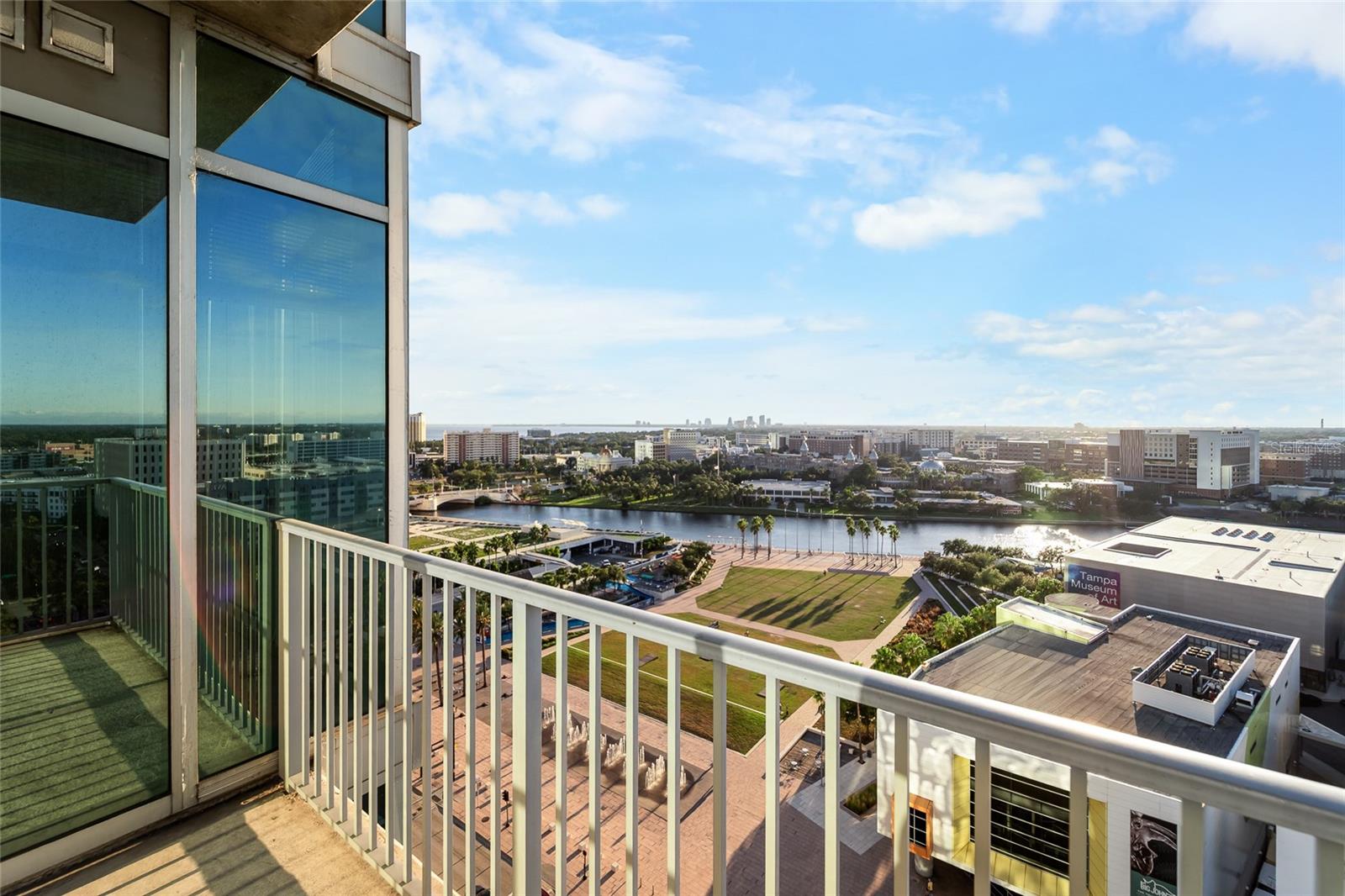 777 N ASHLEY DR #1403