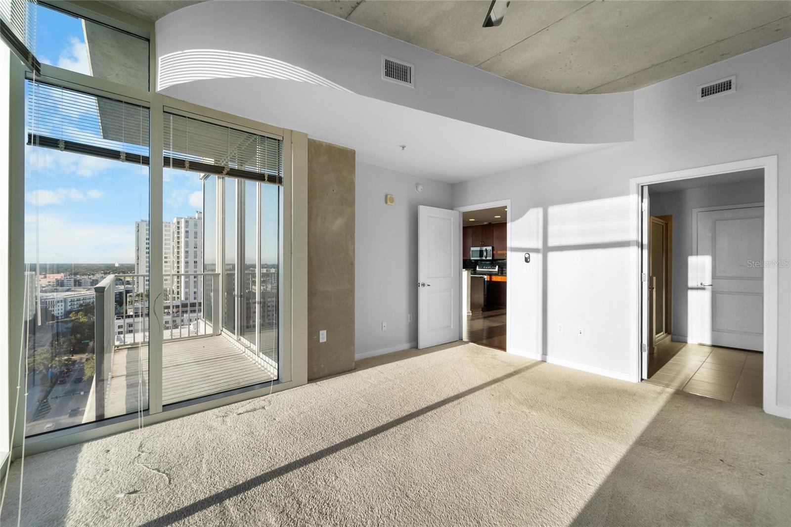 777 N ASHLEY DR #1403