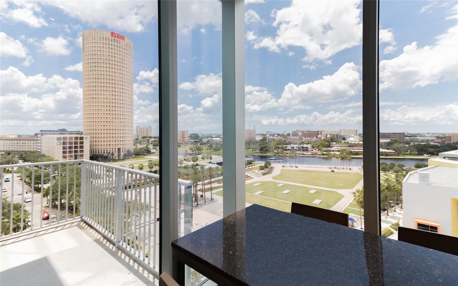 777 N ASHLEY DR #1403