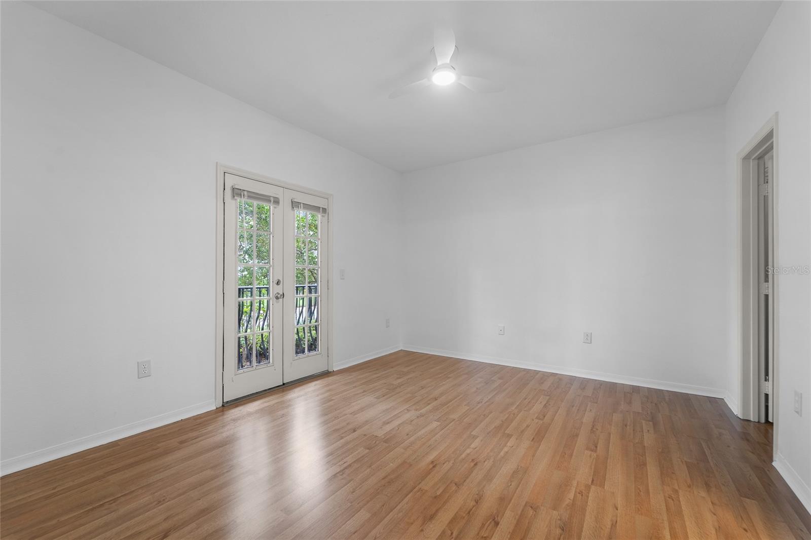 501 KNIGHTS RUN AVE #6101