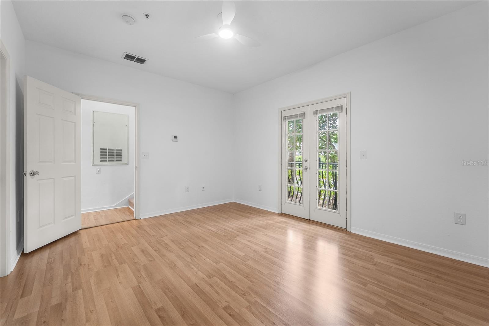 501 KNIGHTS RUN AVE #6101