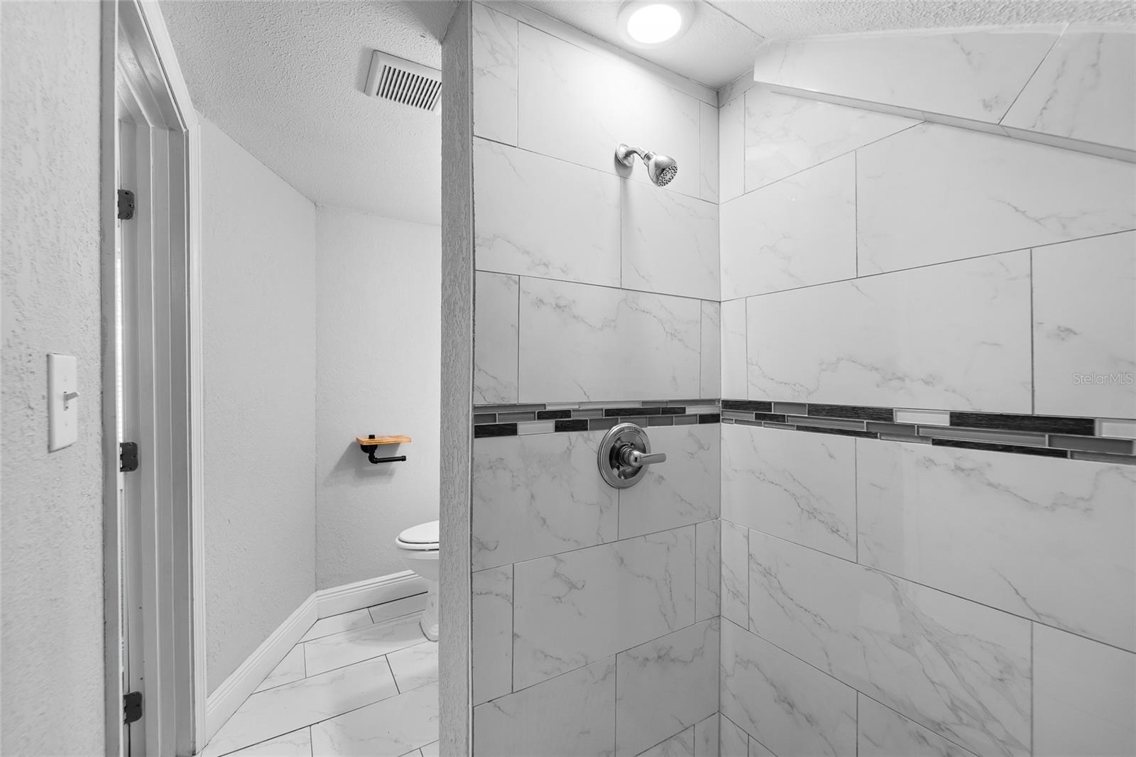 115 W ALLISON CT
