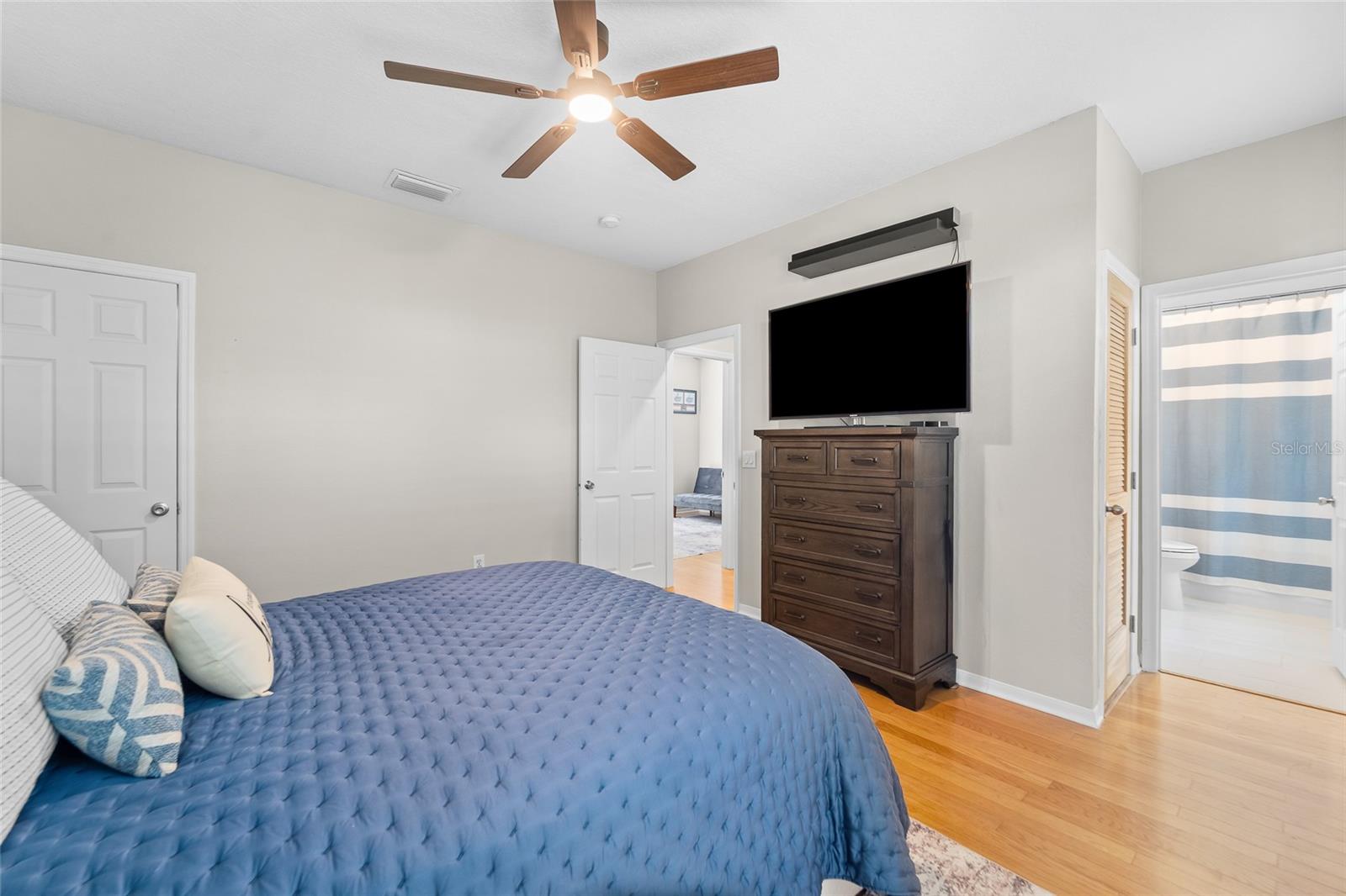 501 KNIGHTS RUN AVE #5102