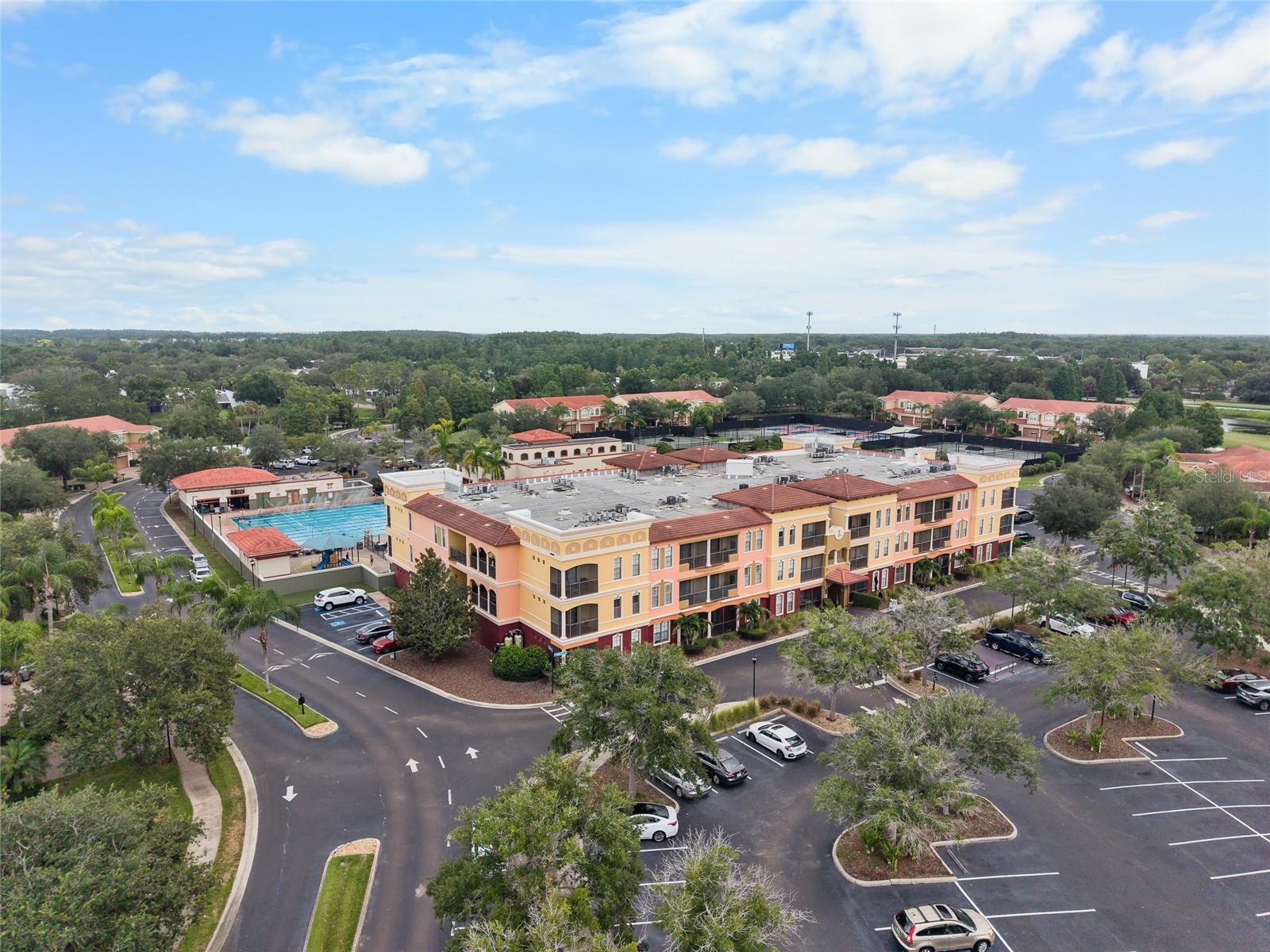 13941 CLUBHOUSE DR #106