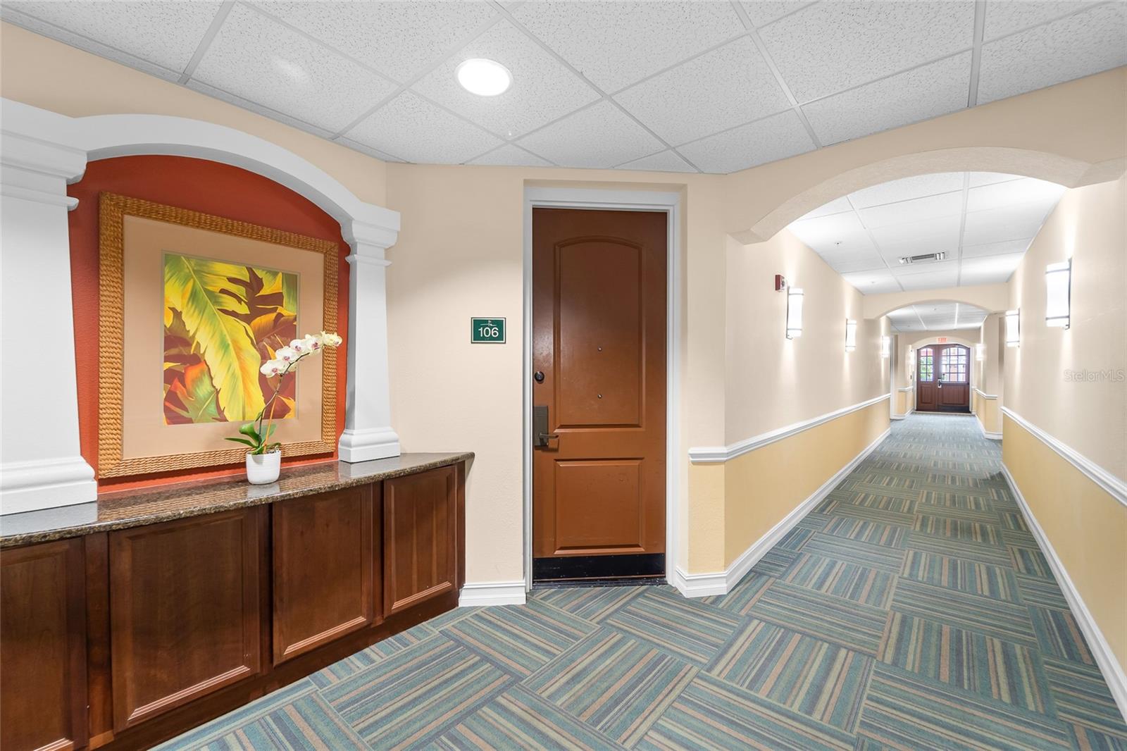 13941 CLUBHOUSE DR #106