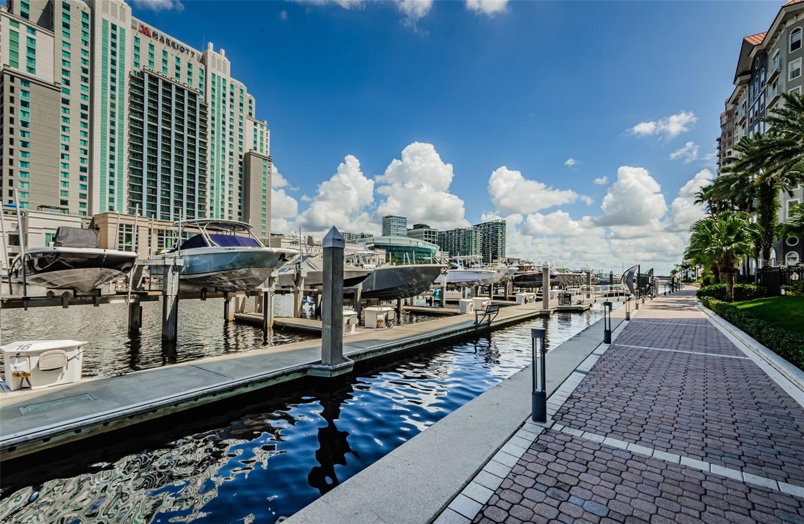 700 S HARBOUR ISLAND BLVD #404