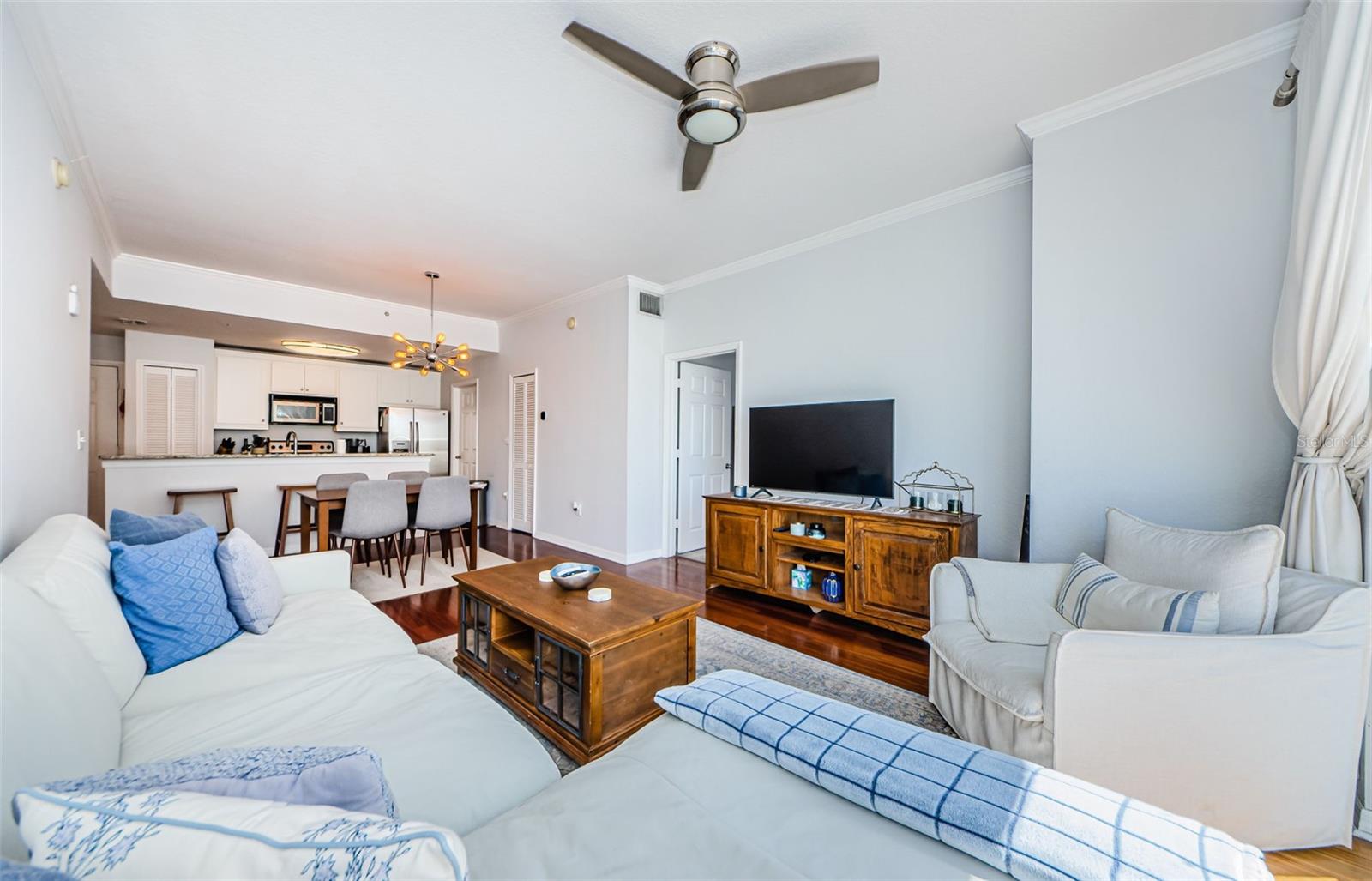 700 S HARBOUR ISLAND BLVD #404