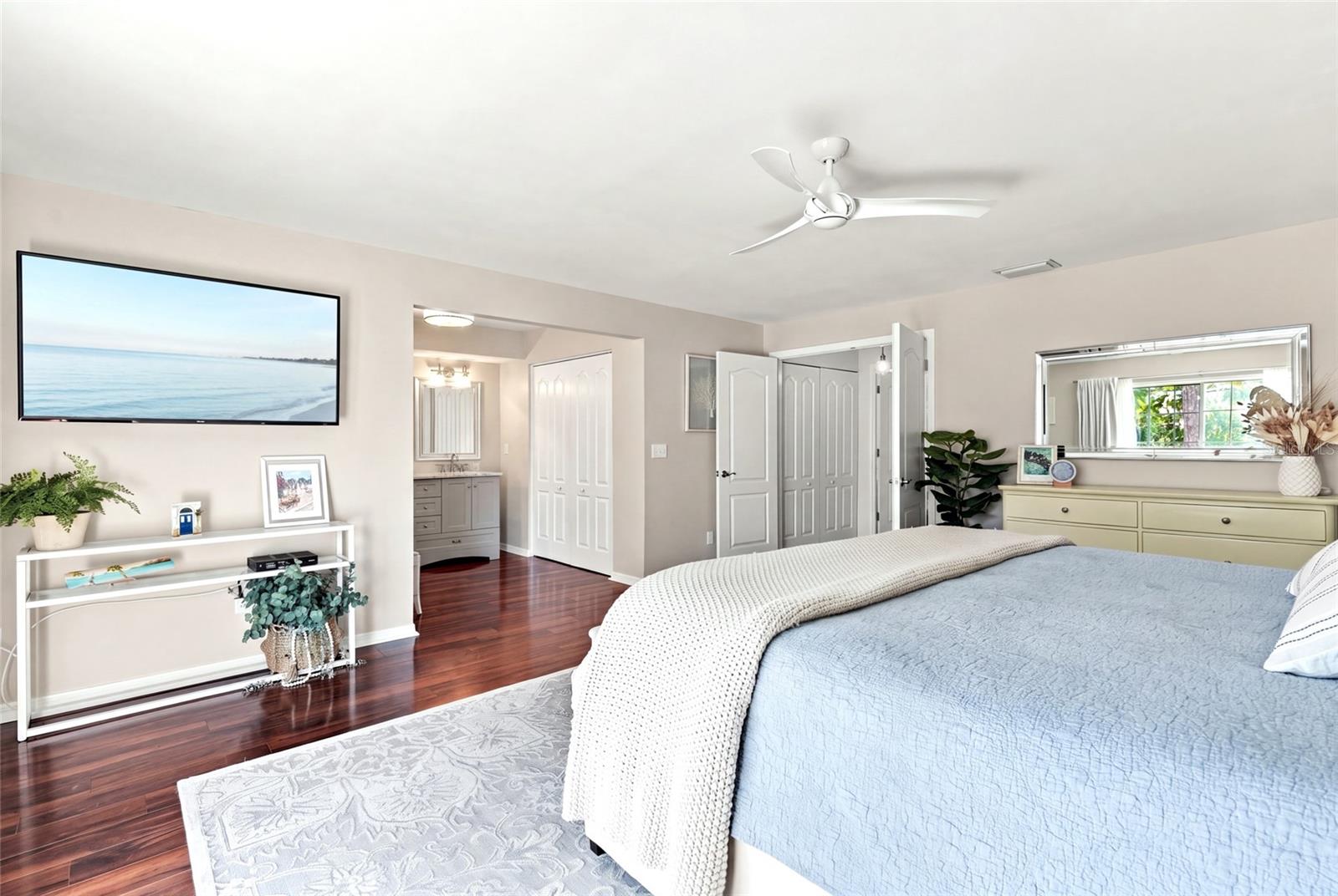 5104 BAYSHORE BLVD