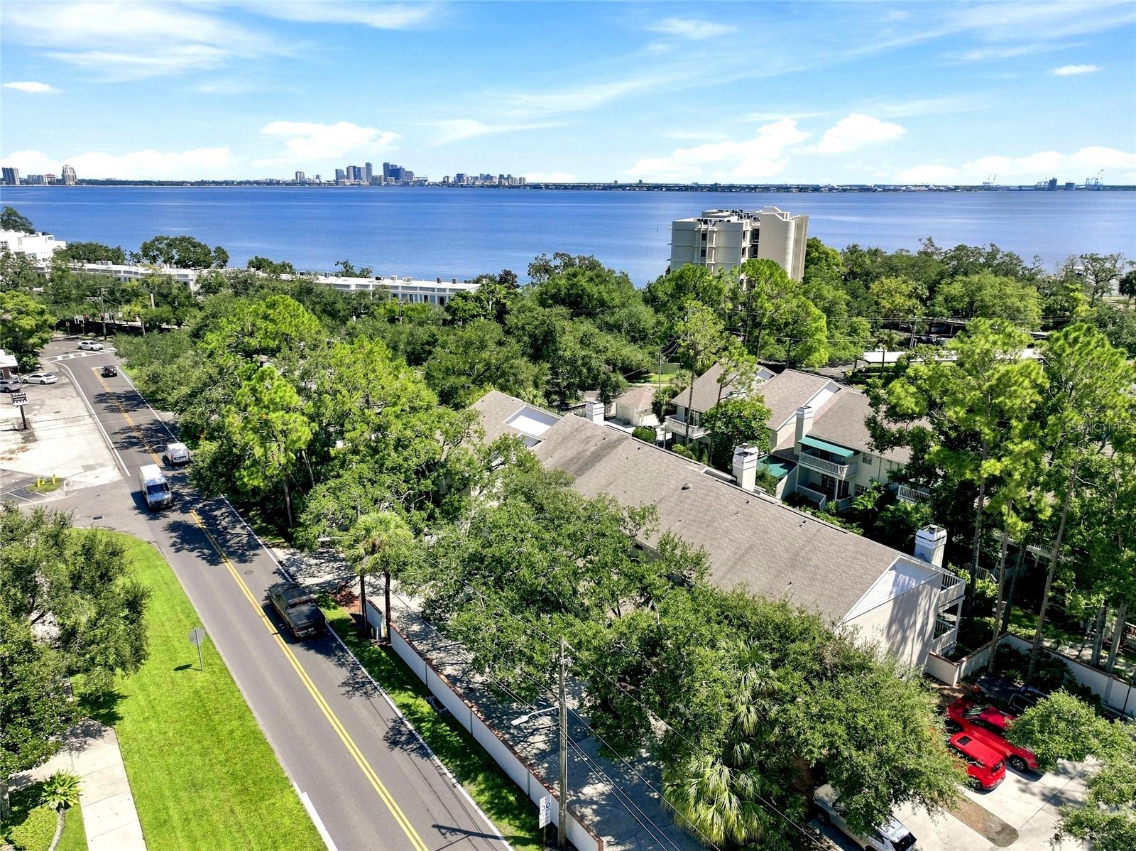 5104 BAYSHORE BLVD