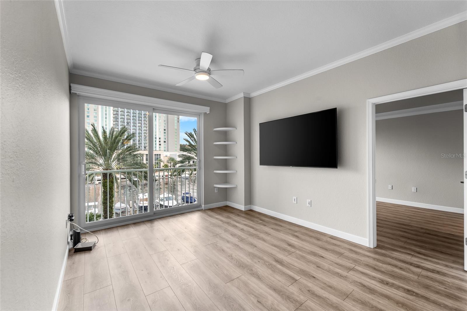700 S HARBOUR ISLAND BLVD #323