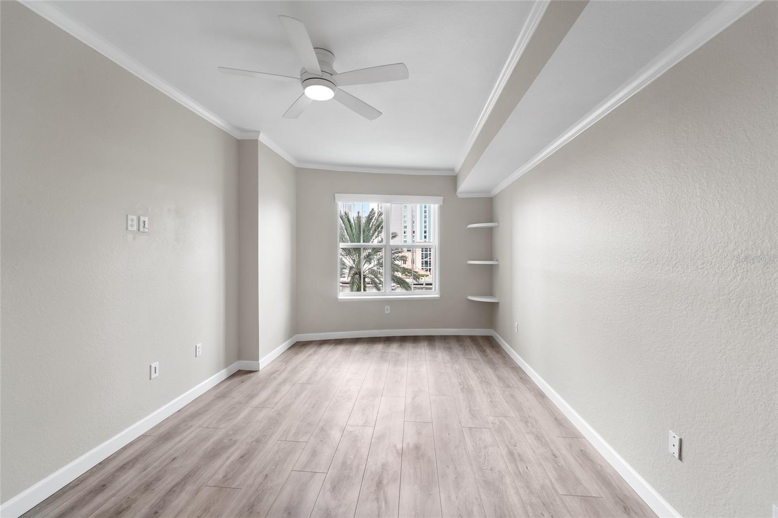 700 S HARBOUR ISLAND BLVD #323
