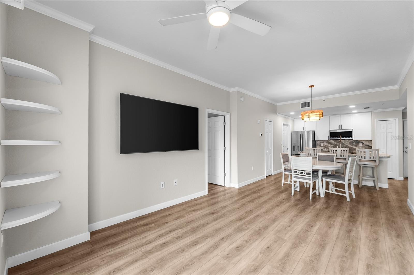 700 S HARBOUR ISLAND BLVD #323
