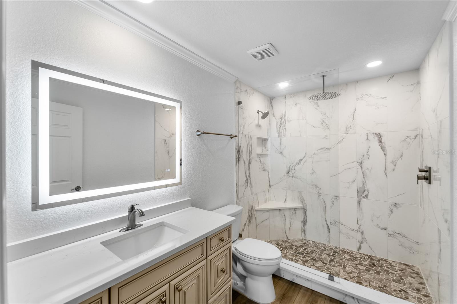 700 S HARBOUR ISLAND BLVD #323