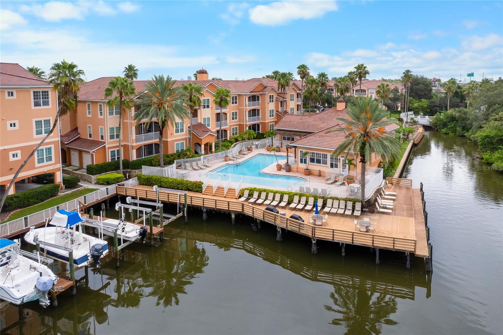 5000 CULBREATH KEY WAY #1-118