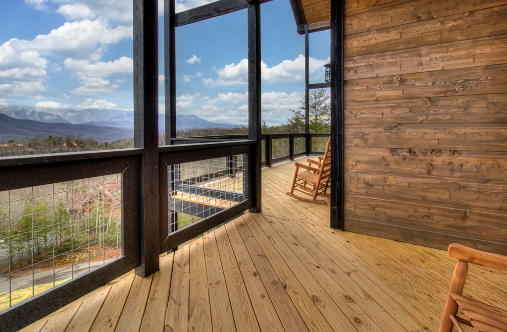 621 Big Bear Ridge Ridge