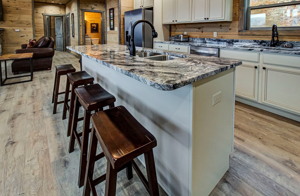 621 Big Bear Ridge Ridge
