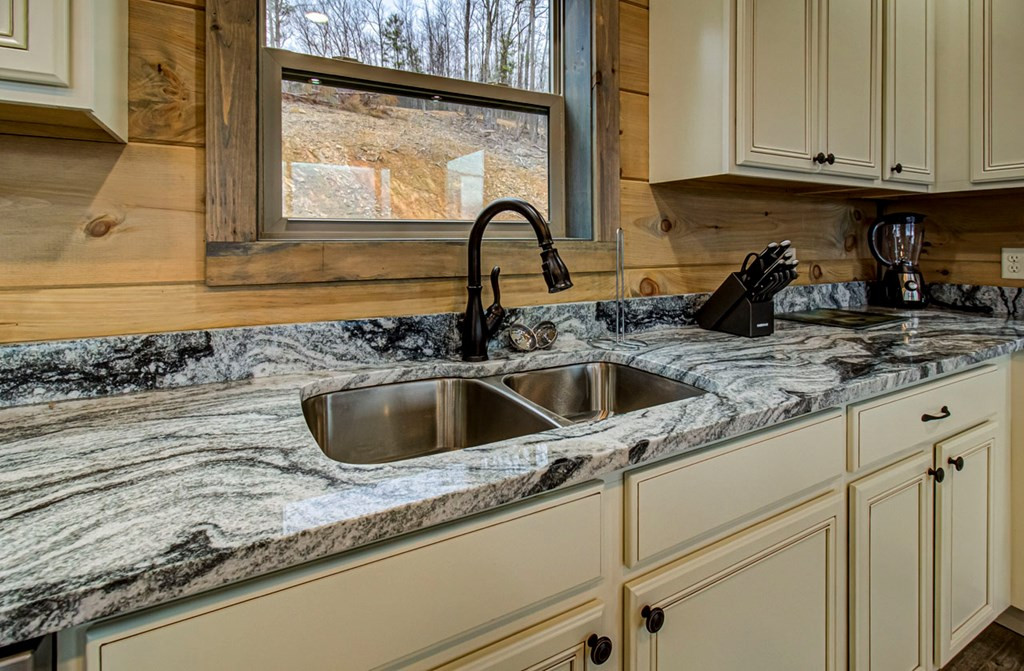 621 Big Bear Ridge Ridge