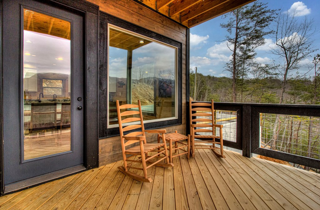 621 Big Bear Ridge Ridge