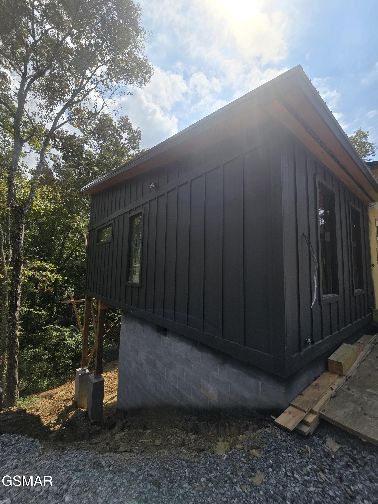 1079 Pleasure Road Road