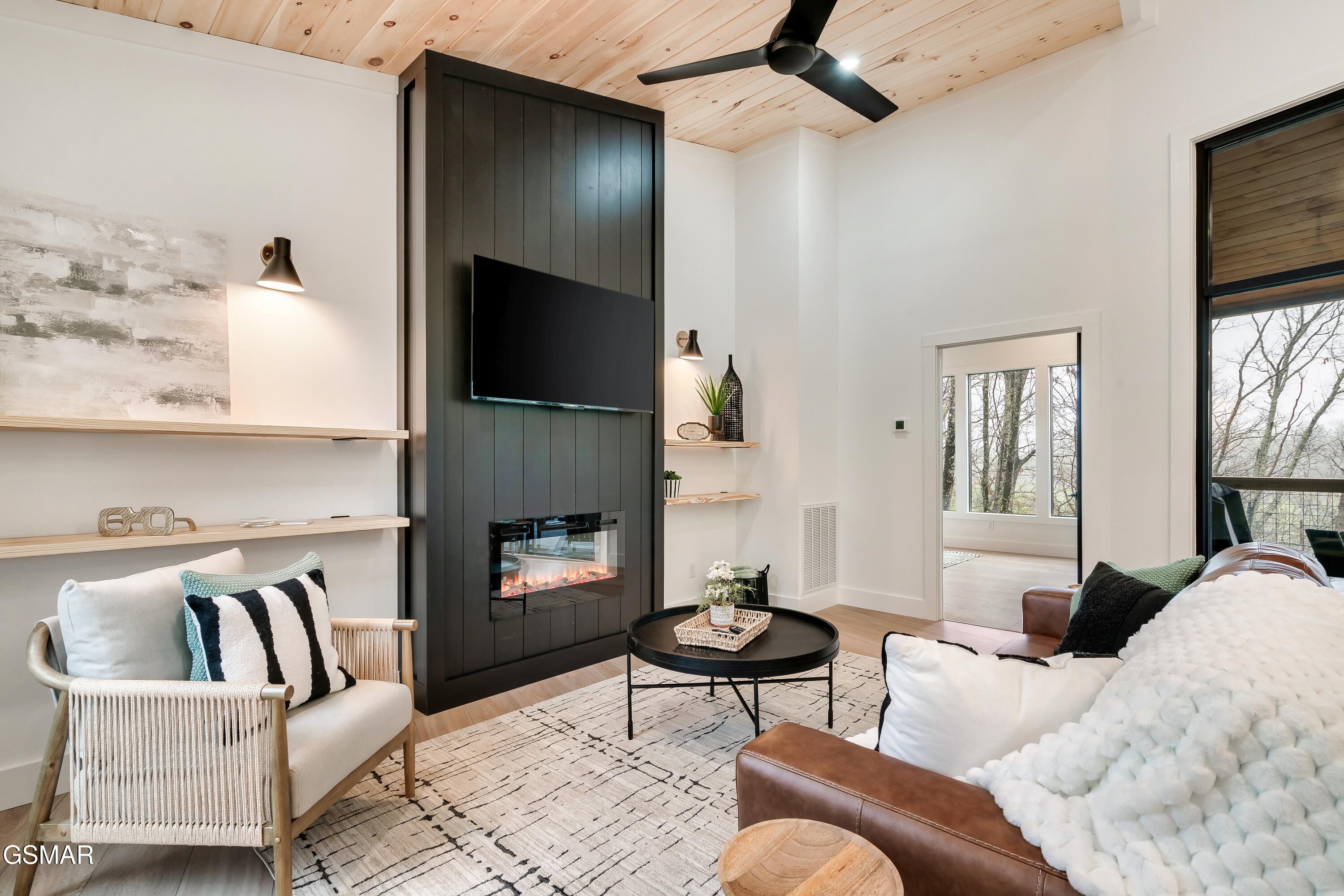 1079 Pleasure Road Road