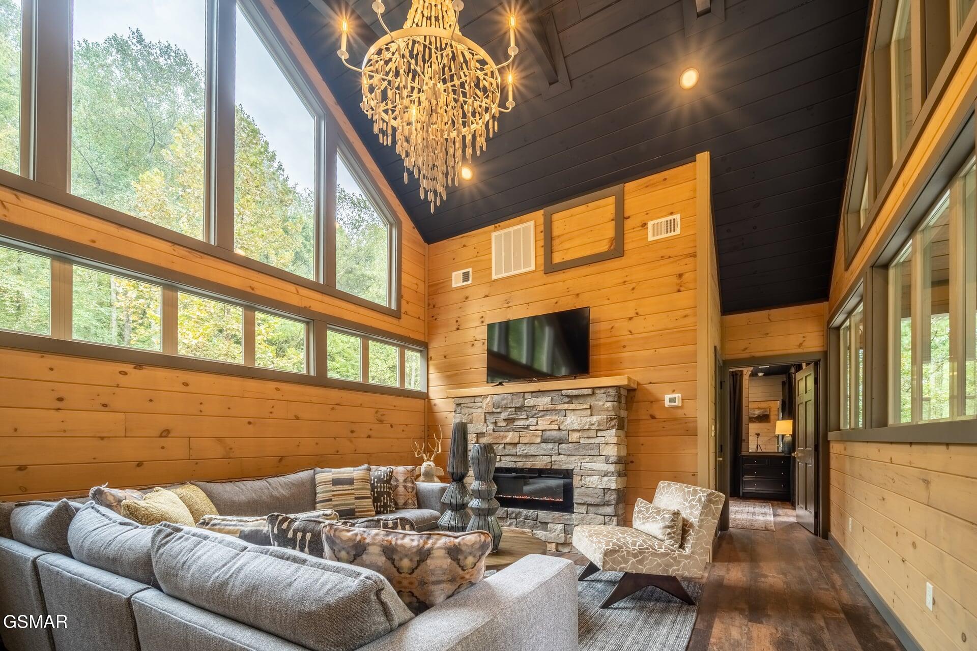 5175 Riversong Way Way