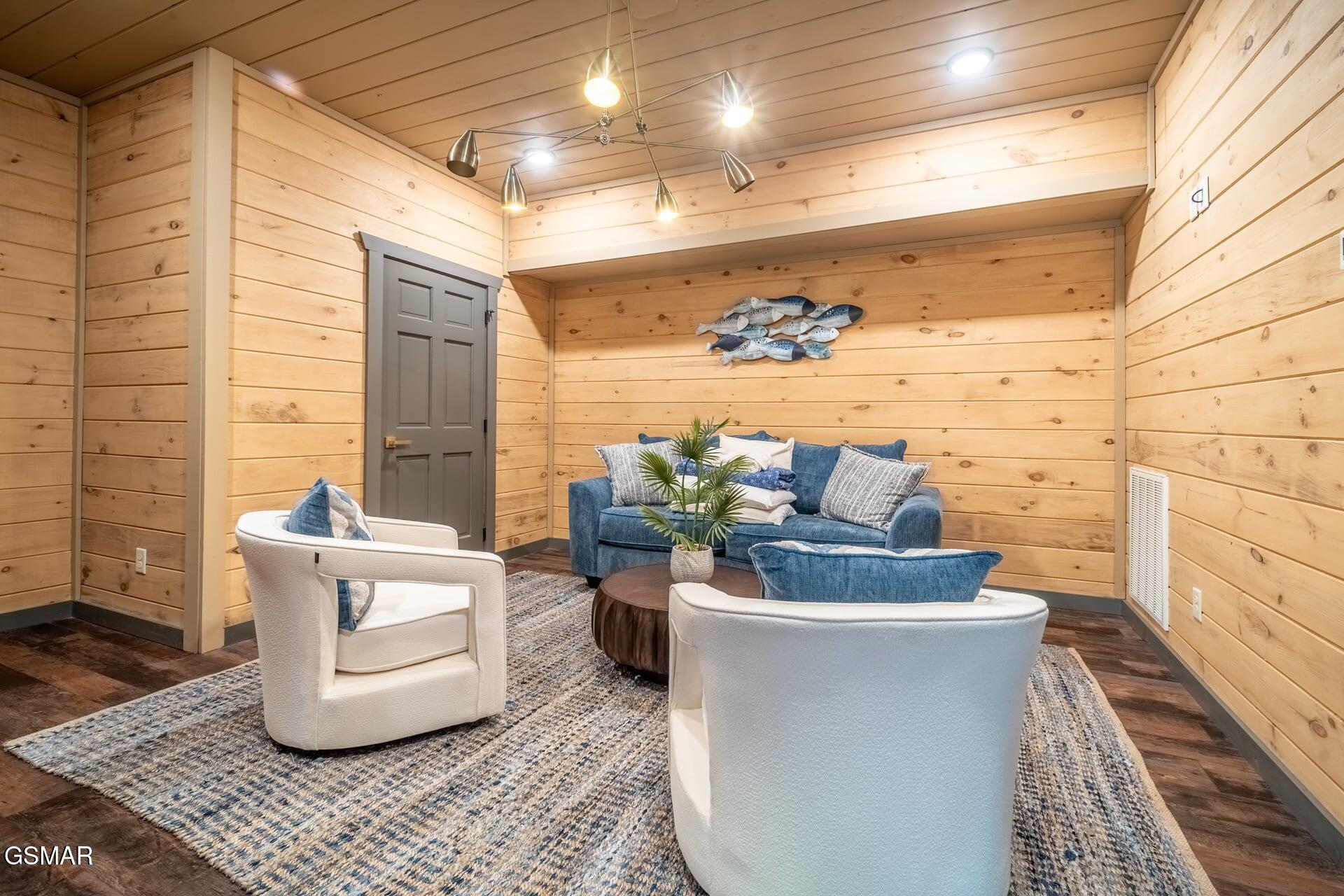 5175 Riversong Way Way