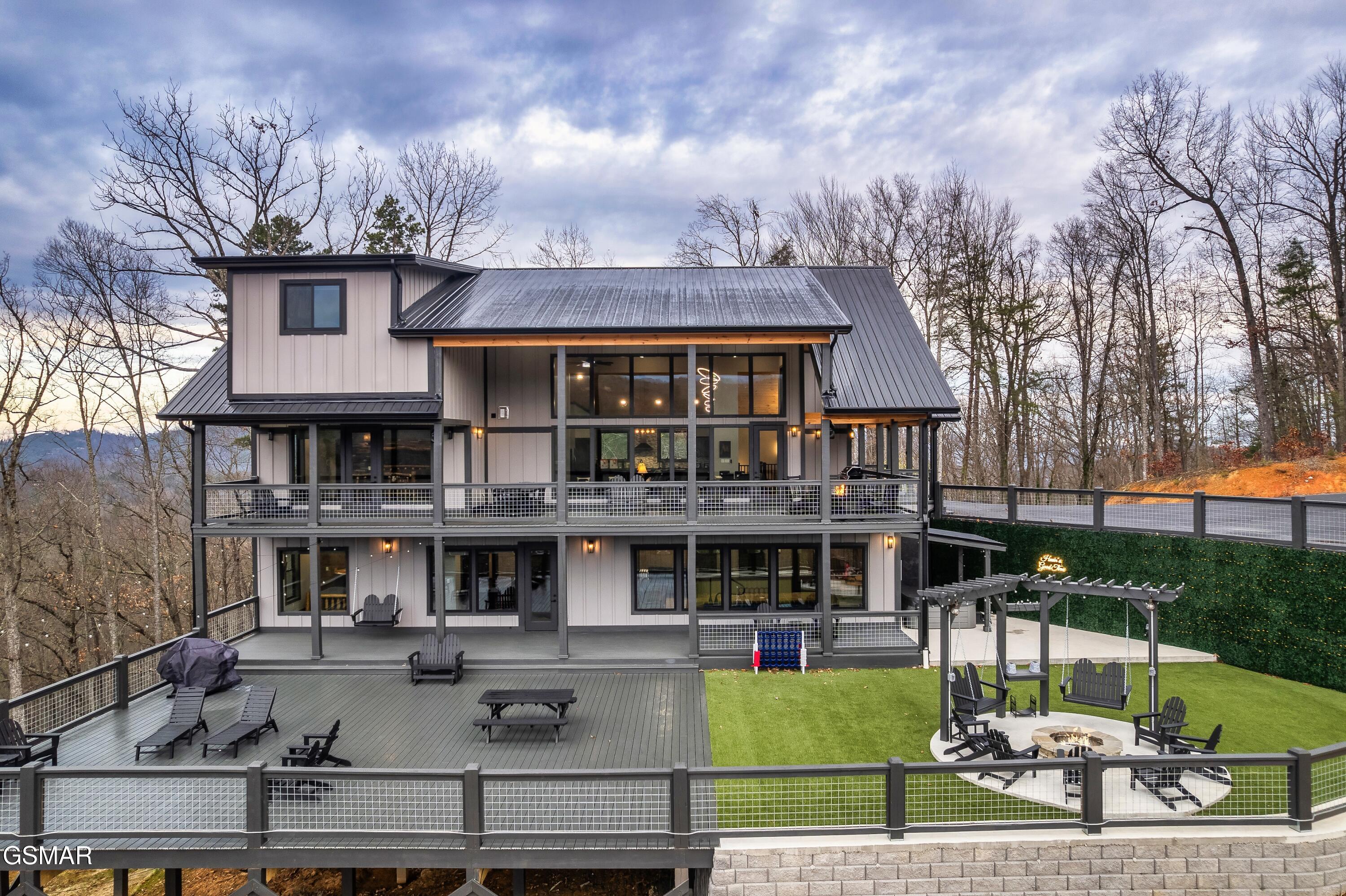 3912 Patriot Lane