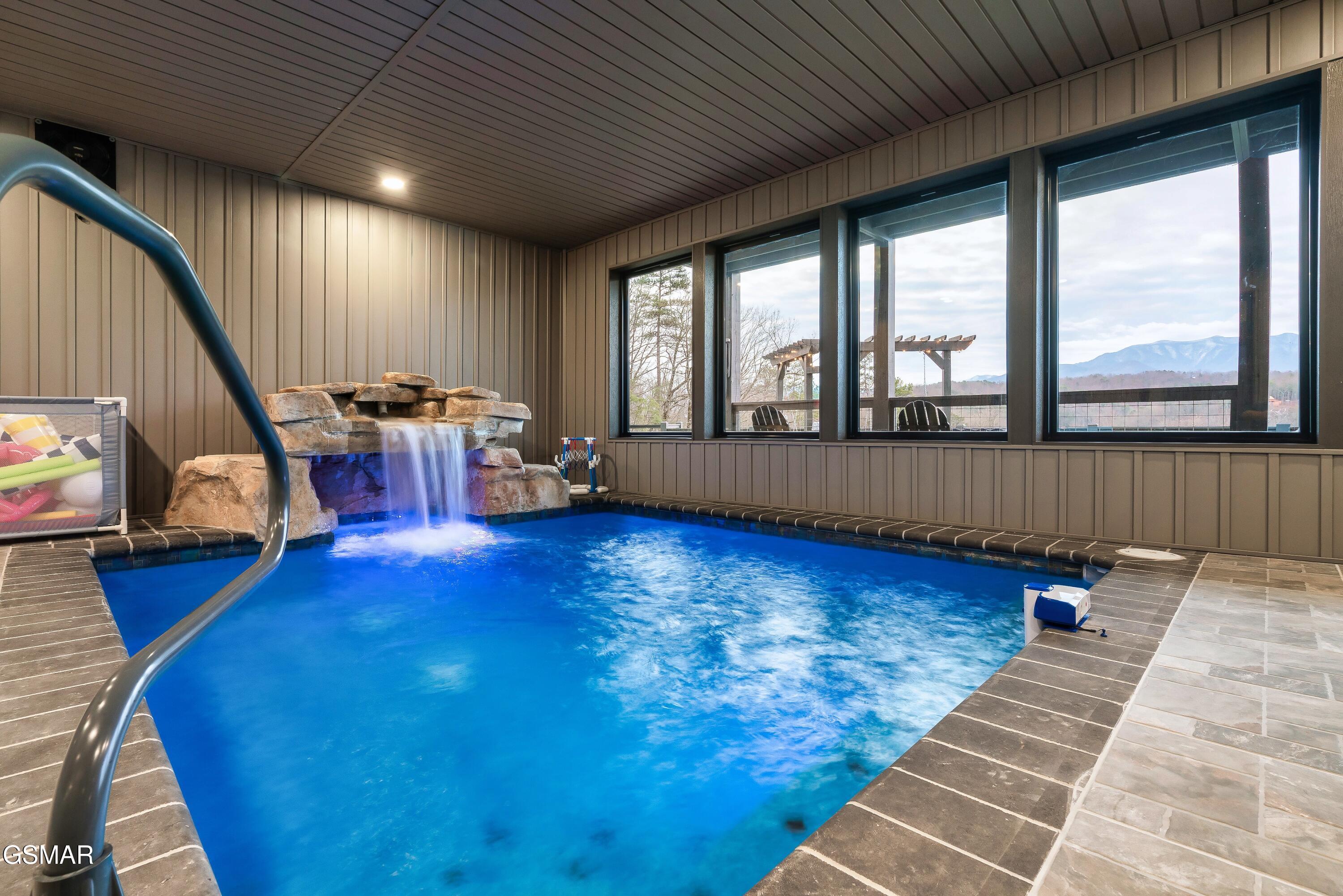 3912 Patriot Lane