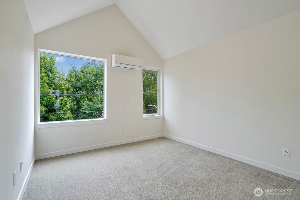 8553 Midvale Avenue N Unit: C