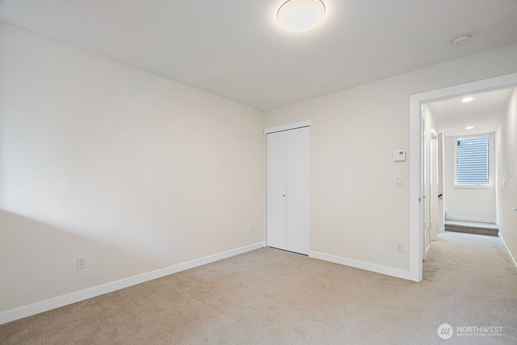 8553 Midvale Avenue N Unit: C