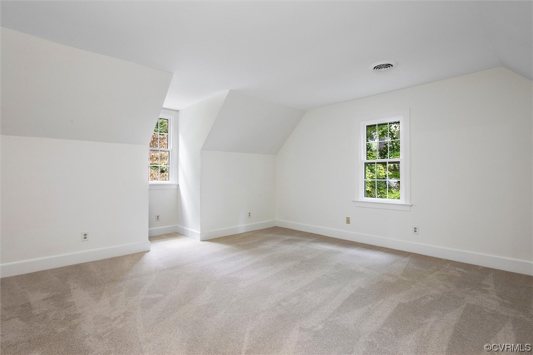 11211 Lynngate Ln