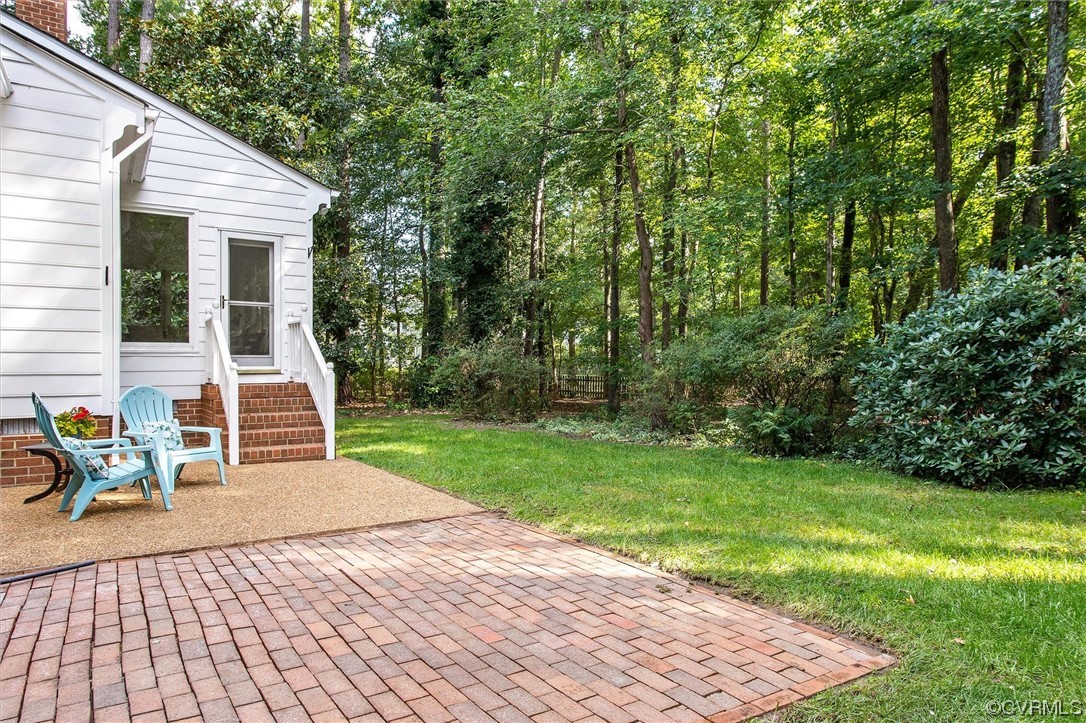 11211 Lynngate Ln