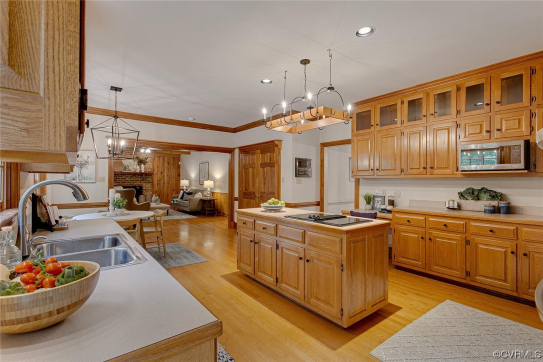 312 Hixson Dr