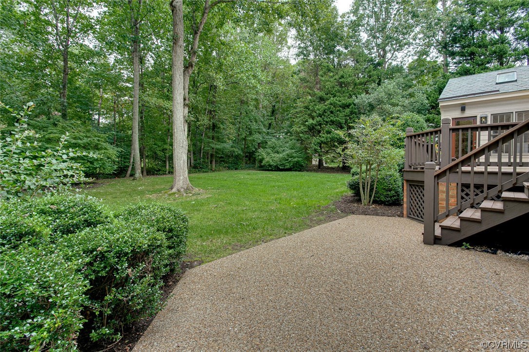 312 Hixson Dr