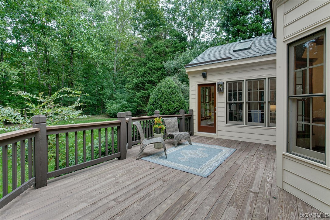 312 Hixson Dr